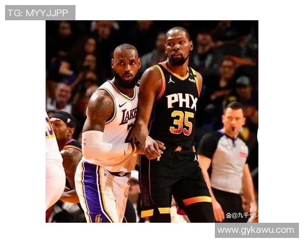 2020年NBA精彩对决太阳队与爵士队的激烈较量回顾与分析